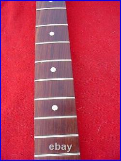 1982 1983 1984 Fender Stratocaster 62 reissue neck rosewood Fullerton USA 1982 1983 1984 Fender Stratocaster 62 reissue neck rosewood Fullerton USA