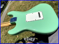 1988 Fender American Stratocaster Plus Surf Seafoam Green Maple Neck 8.1 lbs