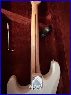 1995 Fender Stratocaster Tex-Mex Maple Neck Arctic White