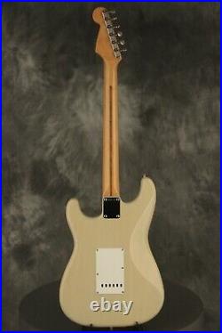 1996 Fender Custom Shop'54 Stratocaster body with 1997 AVRI'57 neck BLONDE