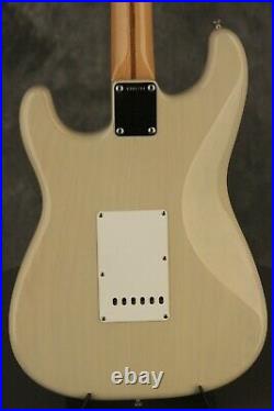 1996 Fender Custom Shop'54 Stratocaster body with 1997 AVRI'57 neck BLONDE