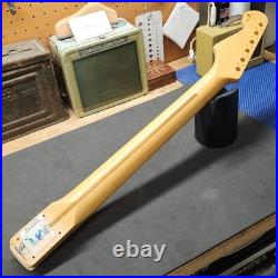 2000 Fender American Deluxe Strat Maple NECK USA Stratocaster Electric Guitar 2000 Fender American Deluxe Strat Maple NECK USA Stratocaster Electric Guitar