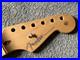 2000_Fender_Stratocaster_guitar_neck_maple_American_Standard_01_ksst