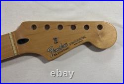 2004 Fender Stratocaster MIM Maple Neck 21-Frets 9.5 Skunk Stripe Satin