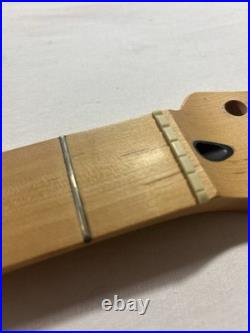 2004 Fender Stratocaster Mexico Maple Neck 21-Frets 9.5 Skunk Stripe Satin