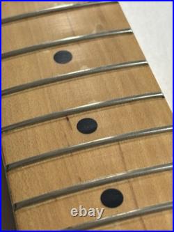 2004 Fender Stratocaster Mexico Maple Neck 21-Frets 9.5 Skunk Stripe Satin