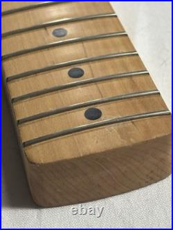 2004 Fender Stratocaster Mexico Maple Neck 21-Frets 9.5 Skunk Stripe Satin