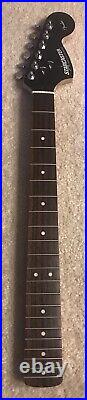 2010 Fender Starcaster Stratocaster Rosewood Neck Black Headstock EXCELENT
