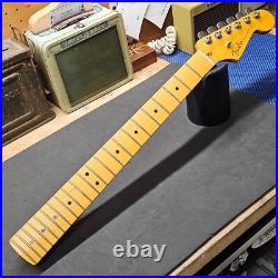 2013 Fender American Deluxe V NECK Stratocaster Maple USA Strat Electric Guitar 2013 Fender American Deluxe V NECK Stratocaster Maple USA Strat Electric Guitar
