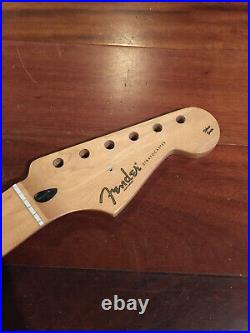 2014 Fender Stratocaster Deluxe Player Strat Neck Maple 12 Radius Medium Jumbo