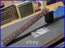 2015 Fender Deluxe Player Rosewood Stratocaster NECK for Strat Electric Guitar