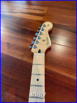 2019 Fender Player Strat Maple Neck Stratocaster Tuners F Plate 9.5 Radius