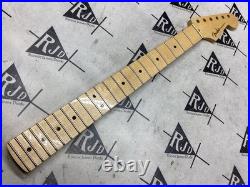 2020 Fender USA American Deluxe Stratocaster Electric Guitar Maple Neck 2020 Fender USA American Deluxe Stratocaster Electric Guitar Maple Neck