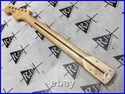 2020 Fender USA American Deluxe Stratocaster Electric Guitar Maple Neck 2020 Fender USA American Deluxe Stratocaster Electric Guitar Maple Neck