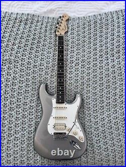 2022 American Fender Channel Bound Neck Stratocaster/silver