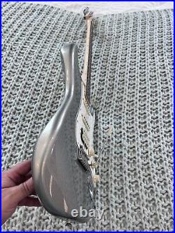 2022 American Fender Channel Bound Neck Stratocaster/silver