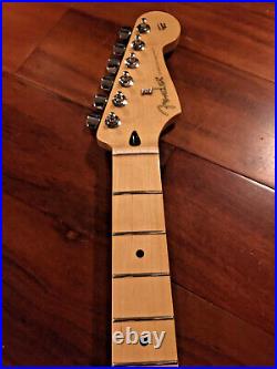 2022 Fender Player Strat Maple Neck Stratocaster 9.5 Radius Tuners Special Edit