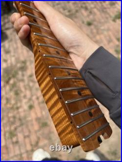 AAAA Pulley 22Fret Fender Strat Satin Roasted Flame Maple Electric guitar neck AAAA Pulley 22Fret Fender Strat Satin Roasted Flame Maple Electric guitar neck