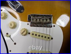 Fender 50's Reissue Stratocaster Maple Neck 1995 Made in Japan Two Tone