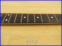 Fender AVRI 62 Hot Rod Stratocaster Relic Neck Sweet 9.5 Vintage Rosewood Relic