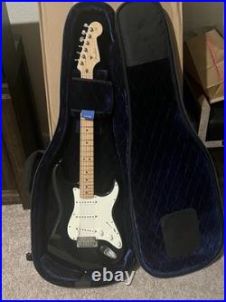 Fender American Stratocaster Maple Neck Locking Tuners Black