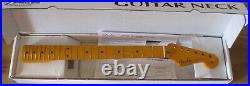 Fender Classic 50s Stratocaster Neck with Laquer Finish, Maple Fingerboard