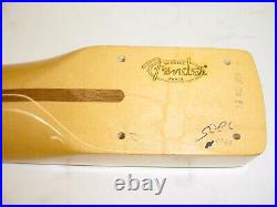 Fender Classic Series 50s Stratocaster Soft V Neck Maple Fretboard 0991002921