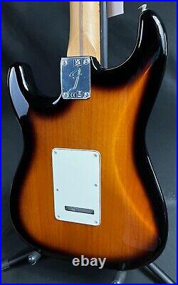 Fender Limited Edition Player Stratocaster Roasted Maple Neck 2-Tone Sunburst