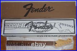 Fender Player Series Strat Maple Pau FerroNeckReverse HSC22 MJ9.5New