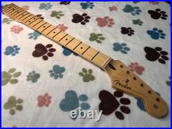 Fender Player Stratocaster Maple Neck 9.5 Radius 22 Fret