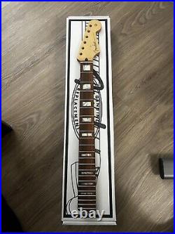 Fender Player Stratocaster NECK Pau Ferro BLOCK INLAY 099-4553-921 Fender Player Stratocaster NECK Pau Ferro BLOCK INLAY 099-4553-921