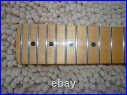 Fender Player Stratocaster Strat Neck & Tuners Maple Board 22 Frets Great Shape