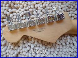 Fender Player Stratocaster Strat Neck & Tuners Maple Board 22 Frets Great Shape