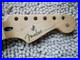 Fender_Player_Stratocaster_Strat_Neck_With_Maple_Fingerboard_22_Frets_Great_01_wm