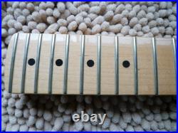 Fender Player Stratocaster Strat Neck With Maple Fingerboard 22 Frets Great Fender Player Stratocaster Strat Neck With Maple Fingerboard 22 Frets Great