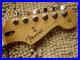 Fender_Player_Stratocaster_Strat_Neck_and_Tuners_Maple_Board_22_Frets_VERY_NICE_01_xcej