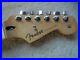 Fender_Players_Stratocaster_Strat_Neck_with_Tuners_Maple_Board_2021_22_Frets_01_vkg