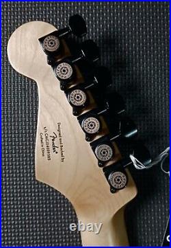 Fender Squier Strat Neck DLX Black- STUNNING