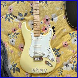 Fender Squier Stratocaster White Electric Guitar Maple Neck/Fretboard