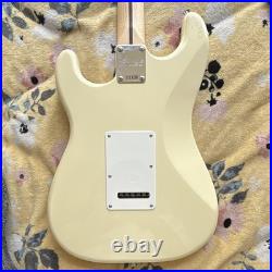 Fender Squier Stratocaster White Electric Guitar Maple Neck/Fretboard