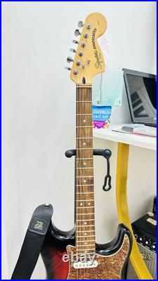 Fender Squire Stratocaster Guitar Neck 60s Jimi Hendrix Style BIG Headstock EX Fender Squire Stratocaster Guitar Neck 60s Jimi Hendrix Style BIG Headstock EX