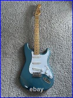 Fender Standard Stratocaster MIM Vintage 1993 Lake Placid Blue Maple Neck Guitar