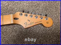 Fender Statocaster Maple Neck MO20409688 Serial MX10272964