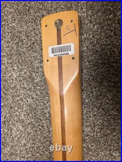 Fender Statocaster Maple Neck MO20409688 Serial MX10272964