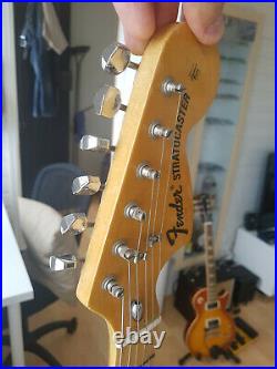 Fender Stratocaster 1974 maple neck with tuners