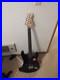 Fender_Stratocaster_Electric_Guitar_01_ktq