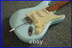Fender Stratocaster Roasted Maple Neck USA Pickups Fixed Wah Wiring