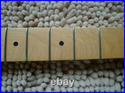Fender Stratocaster Strat DELUXE 70's Headstock 12 Radius Maple Fretboard Fender Stratocaster Strat DELUXE 70's Headstock 12 Radius Maple Fretboard