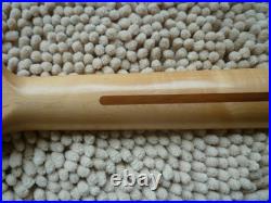 Fender Stratocaster Strat DELUXE 70's Headstock 12 Radius Maple Fretboard Fender Stratocaster Strat DELUXE 70's Headstock 12 Radius Maple Fretboard