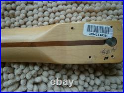 Fender Stratocaster Strat DELUXE 70's Headstock 12 Radius Maple Fretboard Fender Stratocaster Strat DELUXE 70's Headstock 12 Radius Maple Fretboard